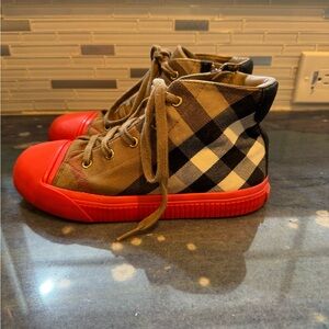 Red and Black High-Top Sneakers with Plaid Design